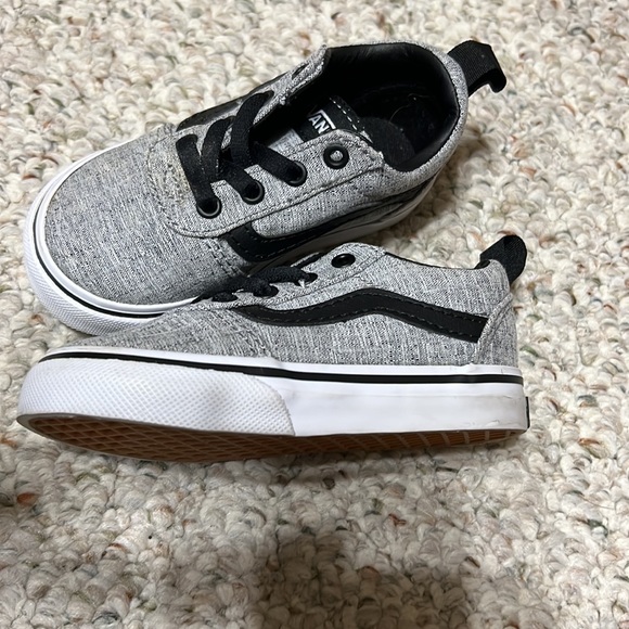Vans toddler shoes - Picture 2 of 8